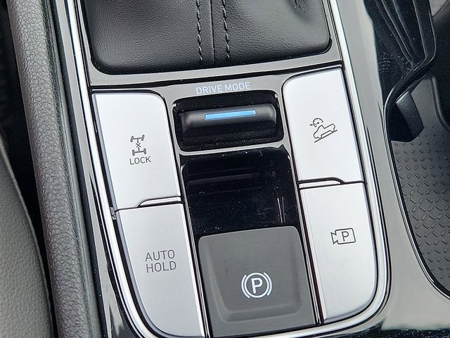 2025 Hyundai Santa Cruz SEL Activity