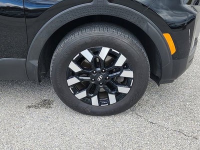 2025 Hyundai Santa Cruz SEL Activity