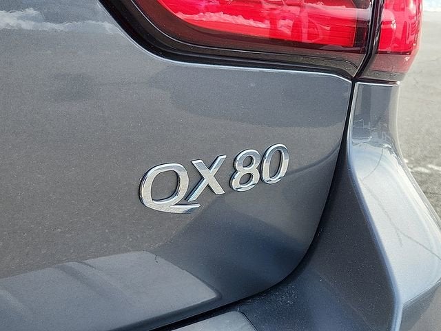 2018 INFINITI QX80 Base