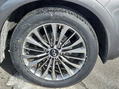 2018 INFINITI QX80 Base