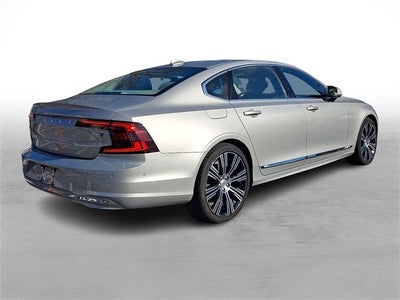 2023 Volvo S90 Plus
