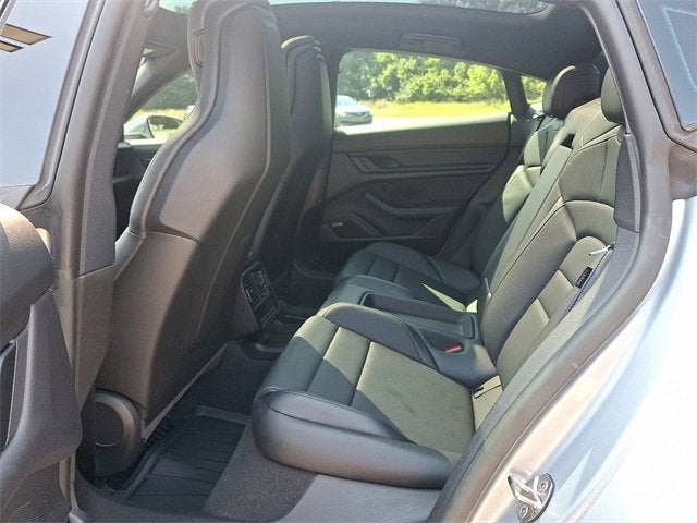 2023 Porsche Taycan Base