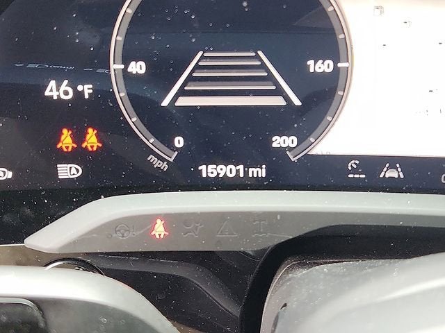 2022 Porsche Taycan Turbo