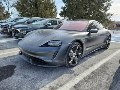 2022 Porsche Taycan Turbo