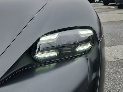 2022 Porsche Taycan Turbo